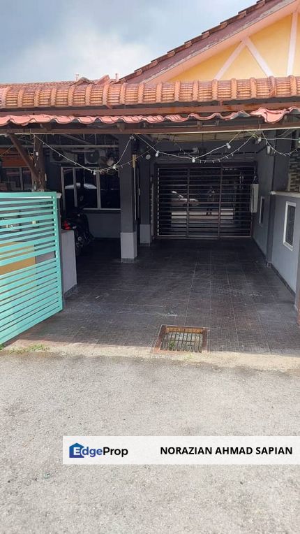 Taman Amanah Single Storey For Sale Partially Furnished, Selangor, Jenjarom
