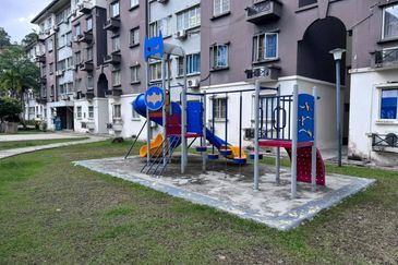 Sri Cempaka, Pusat Bandar Puchong