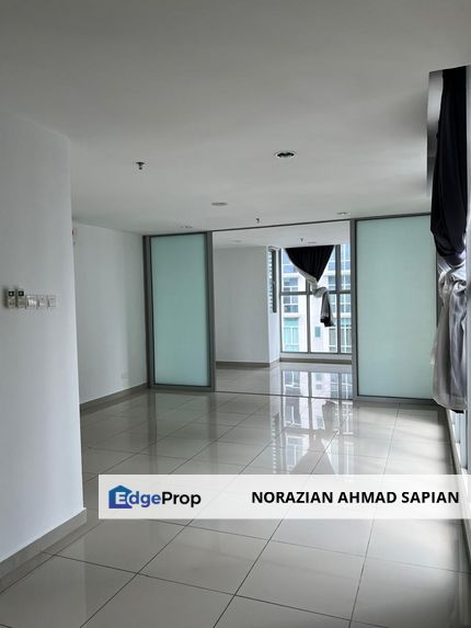 3 Elements Service Residence For Sale Partly Furnished, Selangor, Seri Kembangan