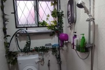 Flat Pandan Jaya Blok L13