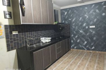 Persiaran Puncak Alam 1 