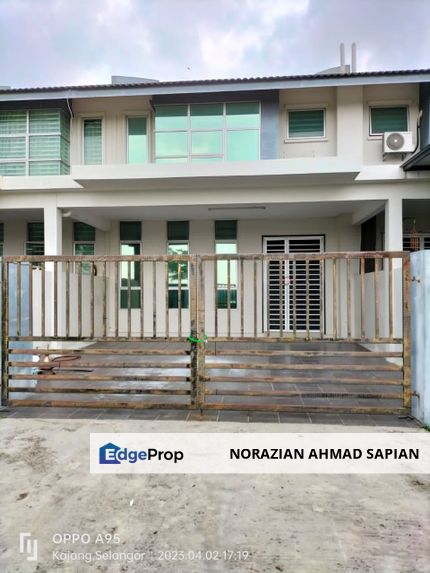 Bangi Avenue Double Storey For Sale Spacious Unit, Selangor, Bangi