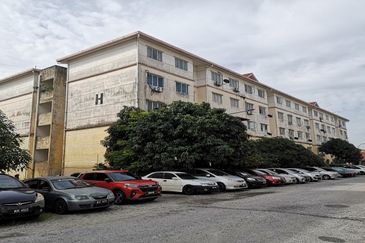 Pangsapuri Seri Saujana