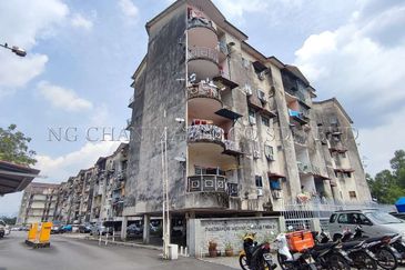 Pangsapuri Mewah Cheras