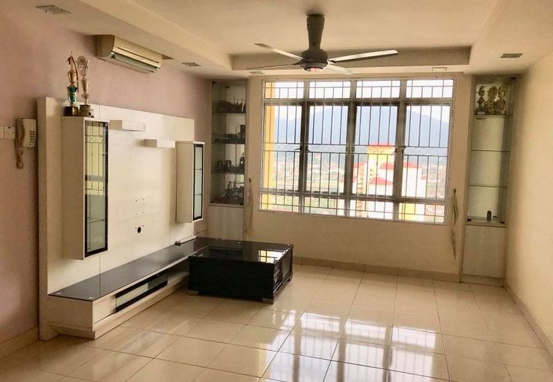 Casa Prima Condominium