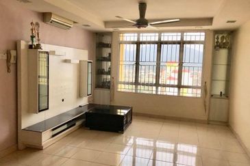 Casa Prima Condominium