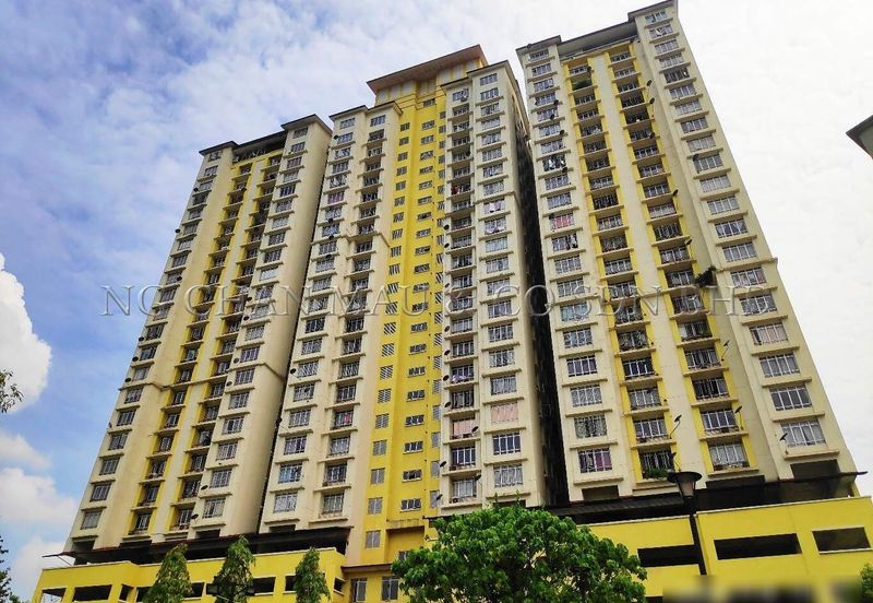 Casa Prima Condominium