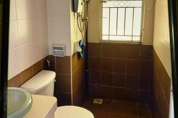 Casa Prima Condominium