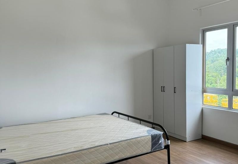 Residensi Anggerik Wira