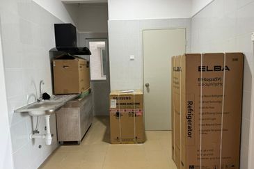 Residensi Anggerik Wira