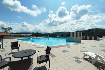 Residensi Anggerik Wira