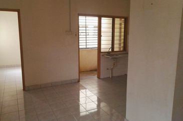 Cempaka Apartment (Taman Bunga Raya)