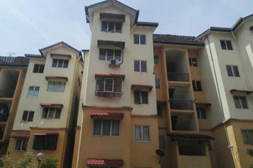 Cempaka Apartment (Taman Bunga Raya)