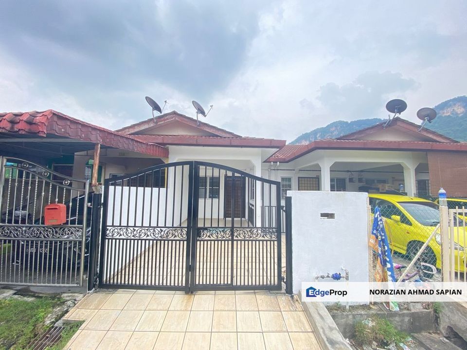 Taman Sri Gombak 2.5 Storey For Sale Spacious Unit, Selangor, Gombak