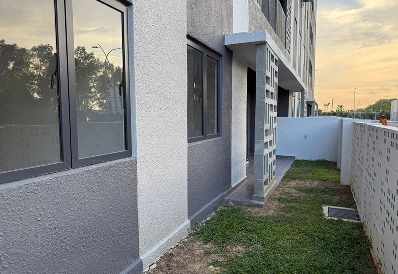 Casa Embun, Cybersouth