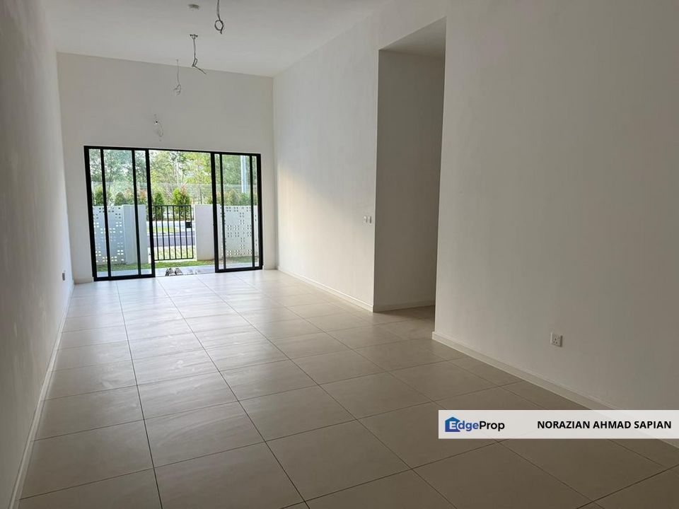 Casa Embun Apartment For Sale Spacious Unit, Selangor, Dengkil
