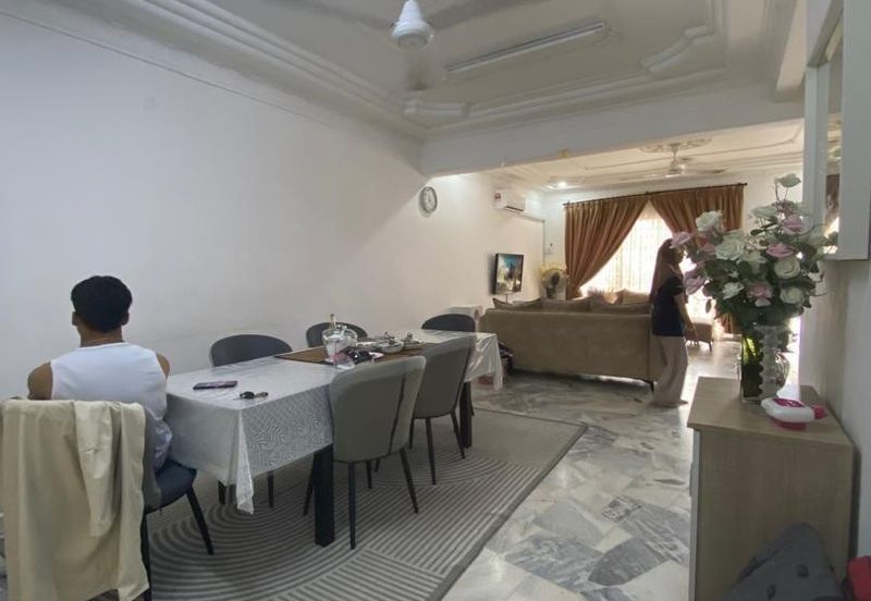 Bandar Tun Hussein Onn