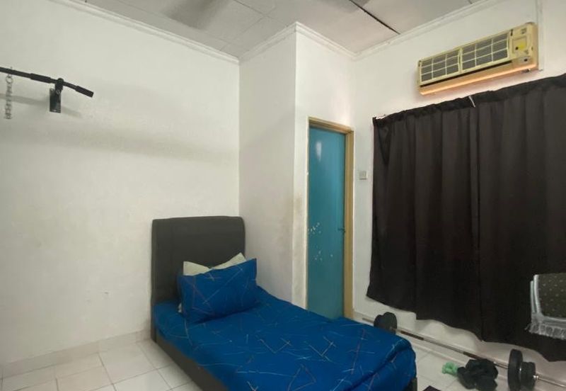 Bandar Tun Hussein Onn