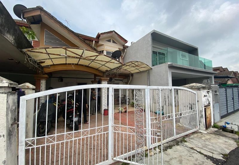 Bandar Tun Hussein Onn