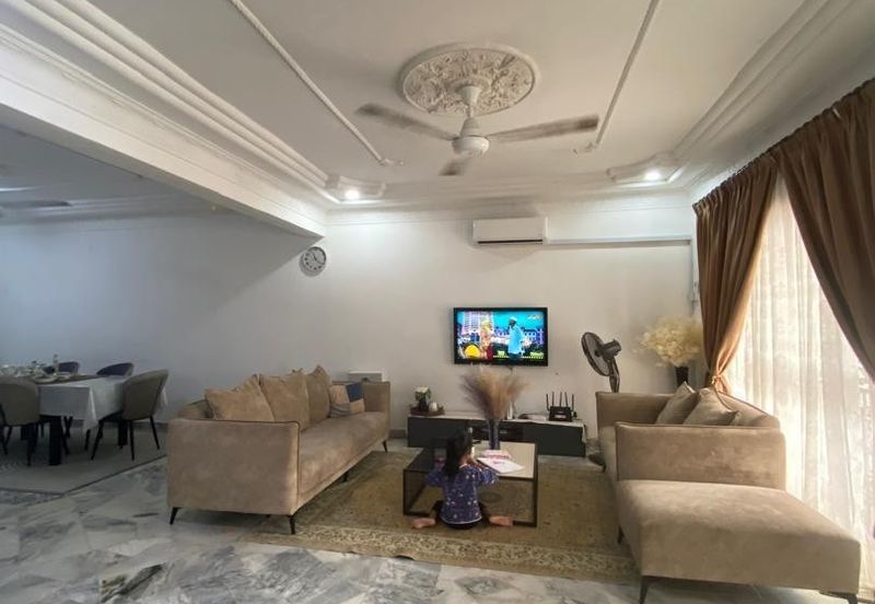 Bandar Tun Hussein Onn