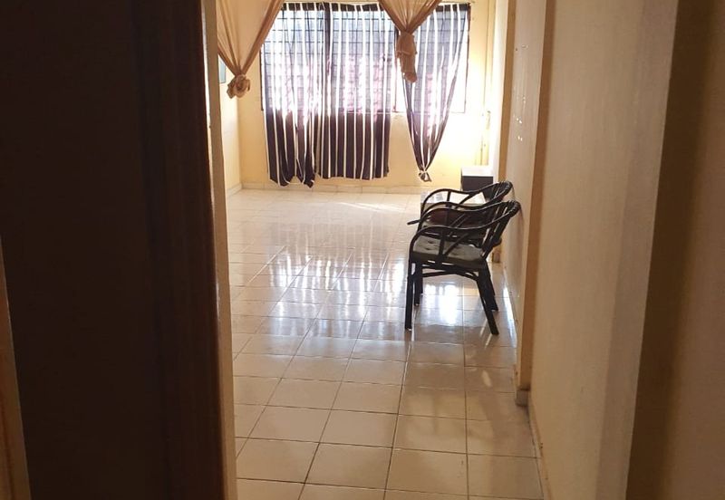 Pangsapuri Jati, Seri Kembangan