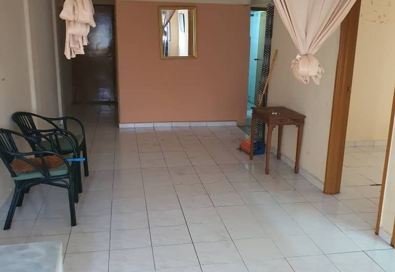 Pangsapuri Jati, Seri Kembangan