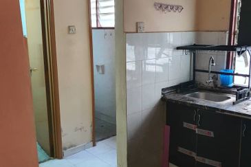 Pangsapuri Jati, Seri Kembangan