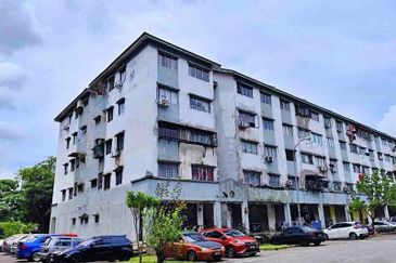 Pangsapuri Jati, Seri Kembangan