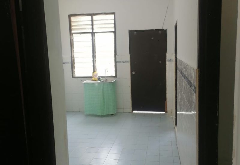 Taman Sri Bayu, Tanjong Sepat