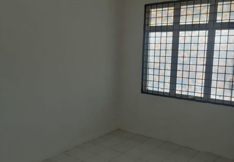 Taman Sri Bayu, Tanjong Sepat