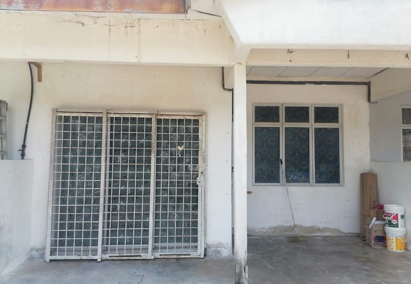 Taman Sri Bayu, Tanjong Sepat