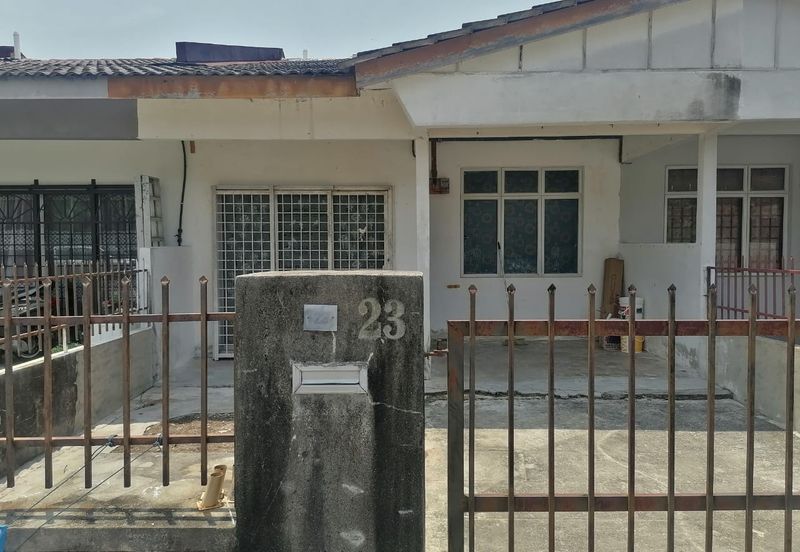 Taman Sri Bayu, Tanjong Sepat