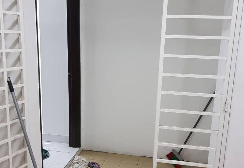 Alam Budiman Condominium (Pangsapuri Alam Budiman)