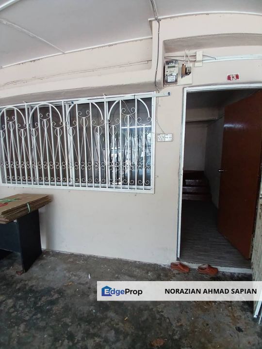 Taman Putra Ampang Double Storey For Sale Low Cost, Selangor, Ampang