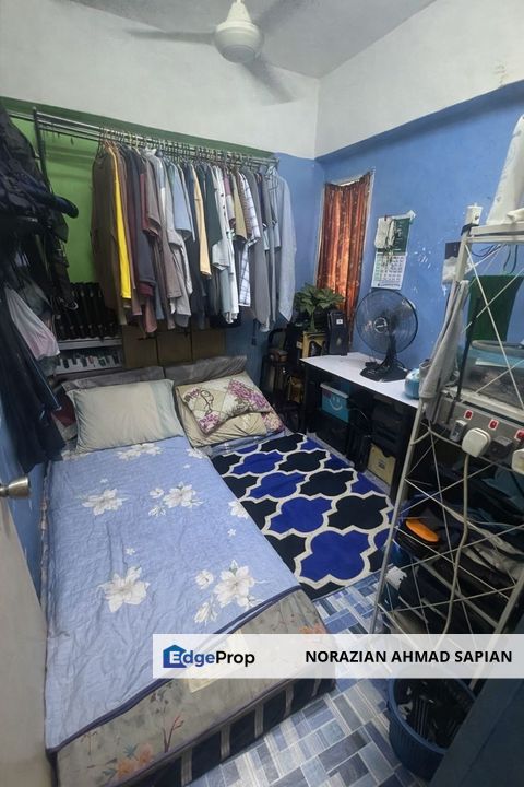 Sandalwood Court Apartment For Sale Lower Floor, Selangor, Rawang