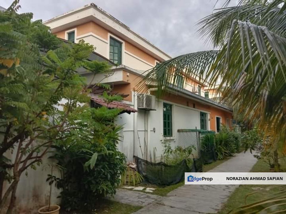 Taman Warisan Indah Double Storey Semi-D For Sale Fully Renovated, Selangor, Sepang