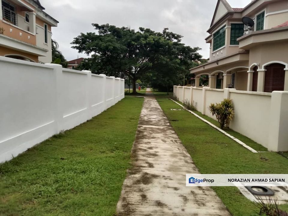 Taman Warisan Indah Double Storey Semi-D For Sale Fully Renovated, Selangor, Sepang
