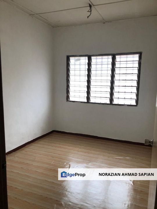 Taman Jaya Kapar Double Storey For Sale Partly Renovated, Selangor, Kapar 