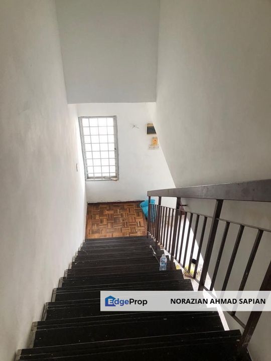 Taman Jaya Kapar Double Storey For Sale Partly Renovated, Selangor, Kapar 