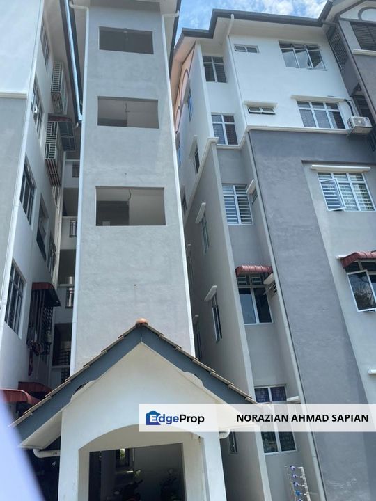 Dahlia Court Apartment For Sale Lowest Price, Selangor, Sepang