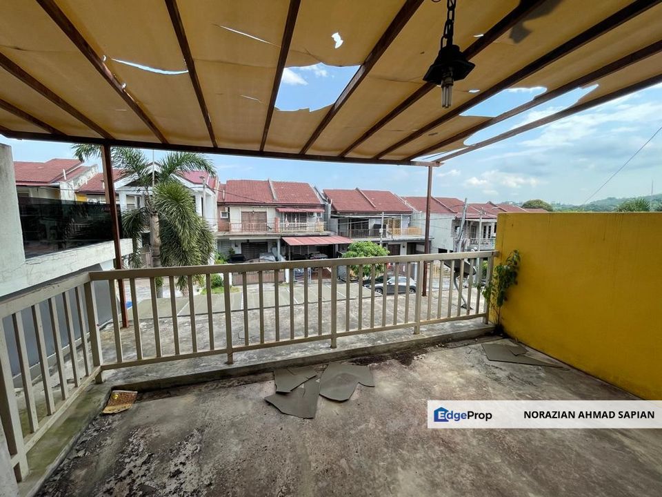 Taman Desa Salak Permai Double Storey For Sale Malay Reserve, Selangor, Sepang