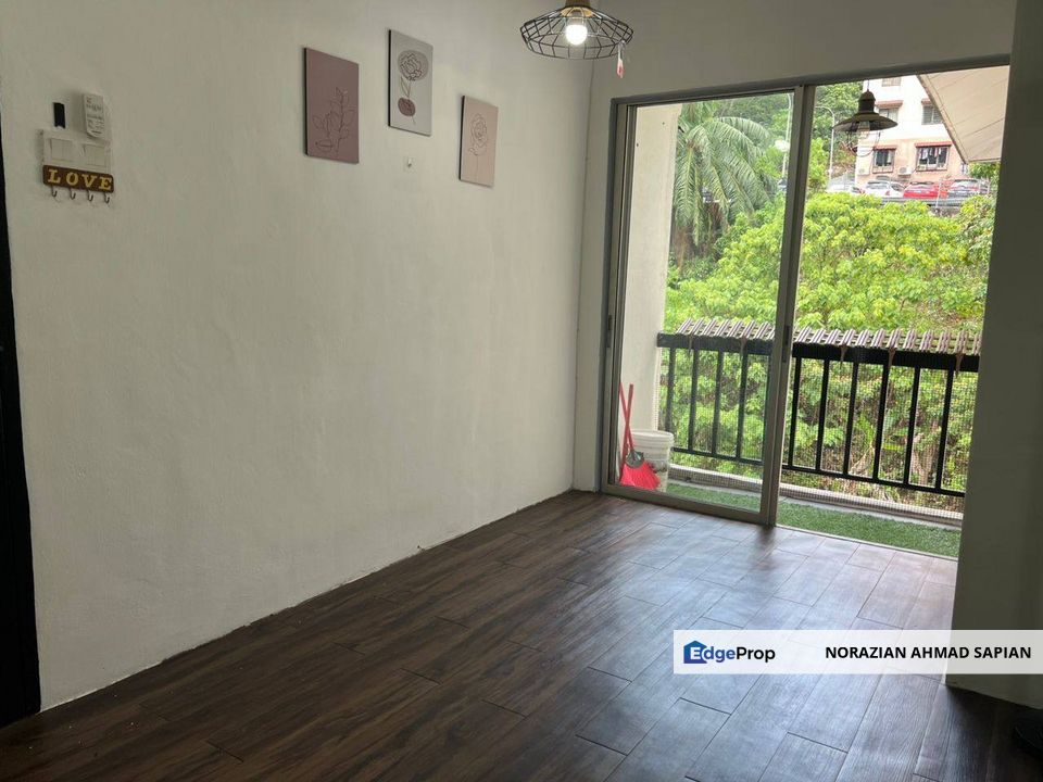 Indah Condominium For Sale Partly Furnished, Selangor, Petaling Jaya