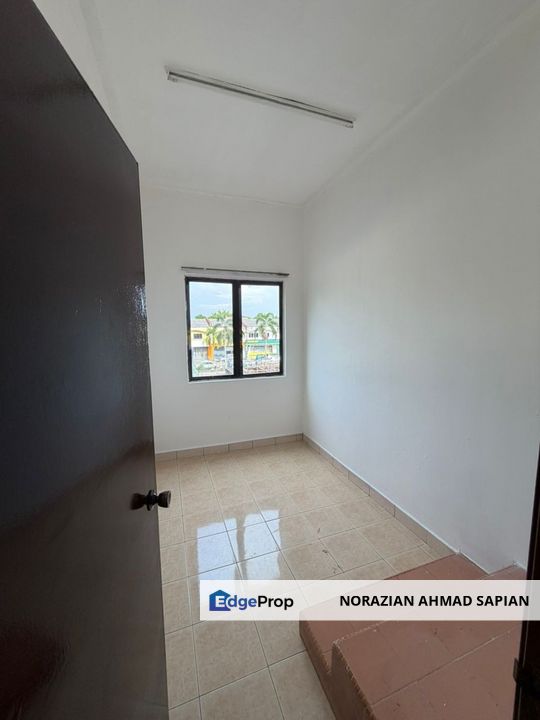 Perepet Permai Apartment For Sale End Lot, Selangor, Kapar 