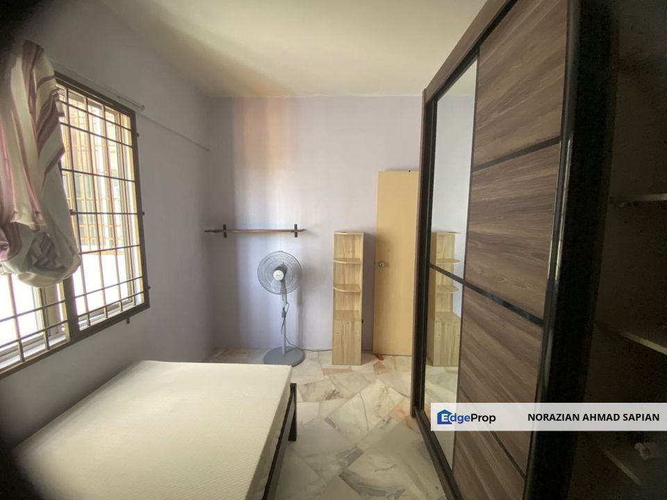 Pangsapuri Seri Pinang For Sale Partly Furnished, Selangor, Seri Kembangan