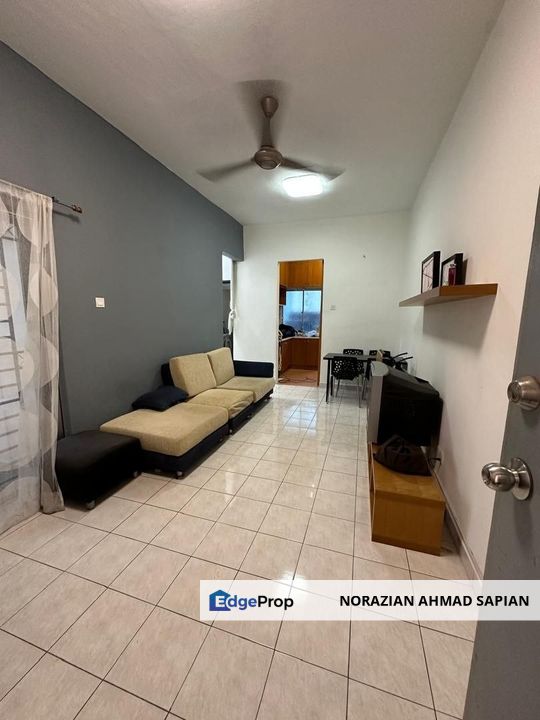 Pangsapuri Lotus (Teratai) For Sale Partly Furnished, Selangor, Puchong