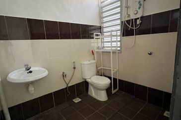 Bandar Baru Salak Tinggi