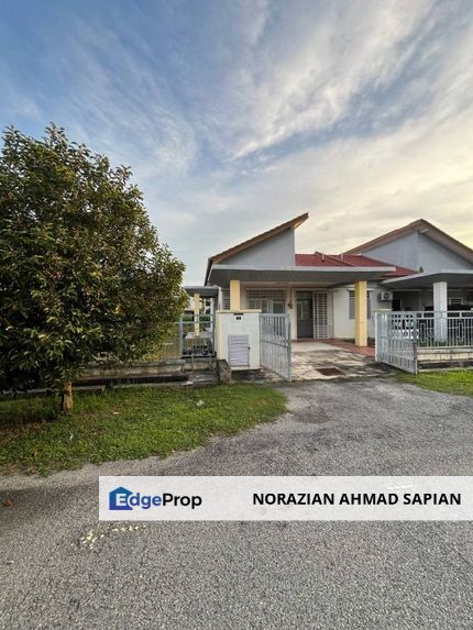 For Sale 1 Storey Semi D Salak Tinggi Sepang, Selangor, Sepang