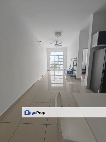 Nusa Height Condo 3bed 2bath For Sale, Johor, Gelang Patah