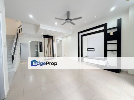 Licuala Garden @ Taman Setia Tropika  2 Storey Terrace For Sale, Johor, Johor Bahru