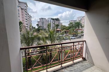 Mon Glori, , Bandar Baru Permas Jaya